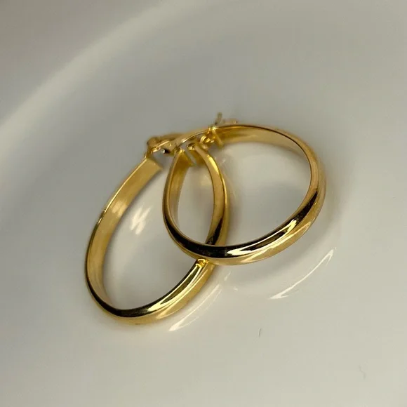 14k gold filled oval hoop earrings - Picture 1 of 5
